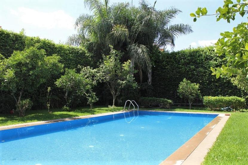 Magnifique Avec Piscine Pour Famille Uniquement *